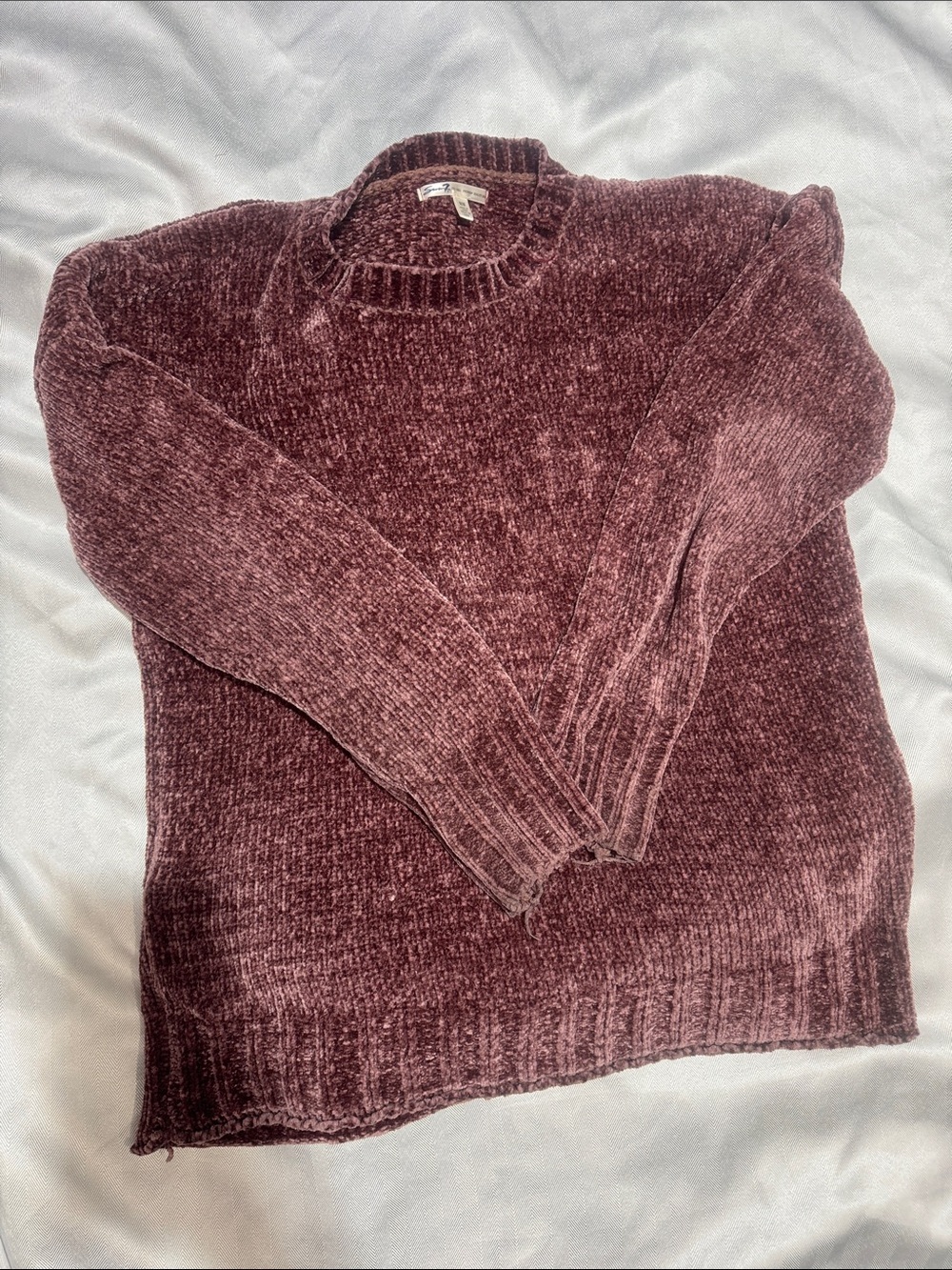 Seven7 Chenille Crewneck Sweater in Mauve Burgundy